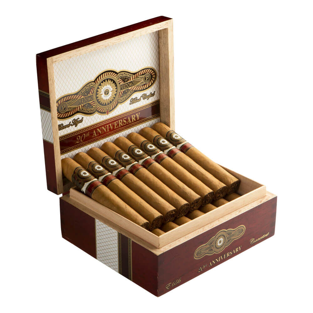 View product media PEE202 Perdomo 20th Anniversary Connecticut Epicure Cigars 2